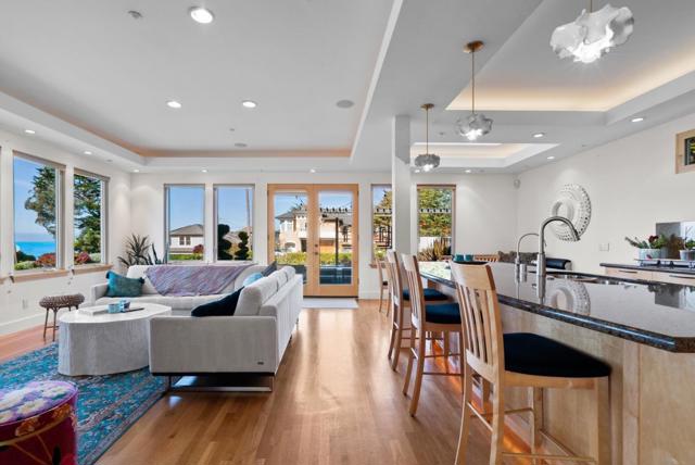 108 Benito Avenue, La Selva Beach CA: https://media.crmls.org/mediaz/63bf9ec2-5e3a-4000-a64f-98f32645223f.jpg