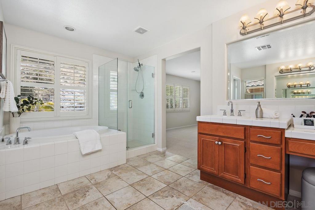 337 Flower Hill Way - photo 15