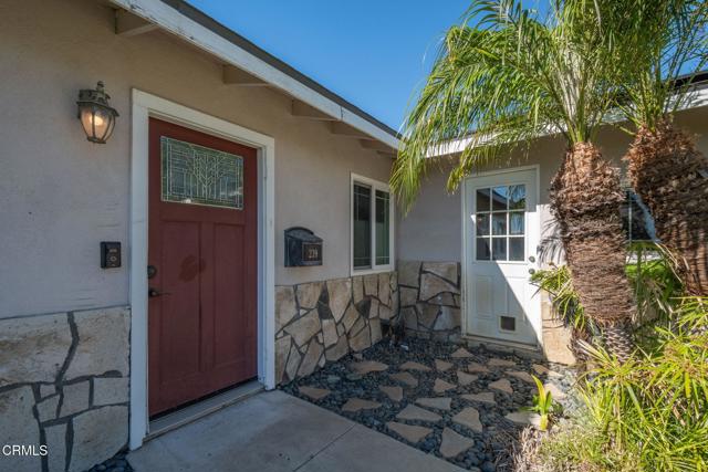 Detail Gallery Image 7 of 47 For 239 Cartagena St, Camarillo,  CA 93010 - 3 Beds | 2 Baths