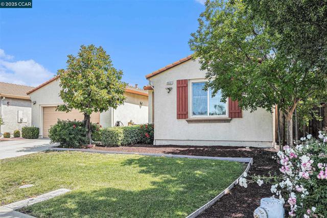 4637 Appleglen St, Antioch CA: https://media.crmls.org/mediaz/63c127aa-6951-4848-8a96-9341f7b388a1.jpg