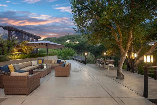 17435 Phillips Avenue, Los Gatos CA: https://media.crmls.org/mediaz/63c16423-5a37-4dbd-b532-67dc974b80a5.jpg