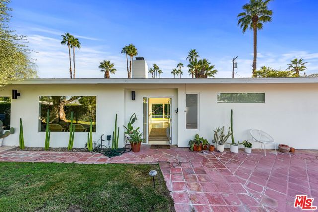 1371 San Lucas Road, Palm Springs, California 92264, 4 Bedrooms Bedrooms, ,3 BathroomsBathrooms,Single Family Residence,For Sale,San Lucas,24429649