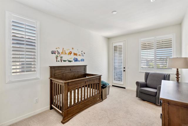 Detail Gallery Image 16 of 34 For 4203 Calle Del Vista, Oceanside,  CA 92057 - 4 Beds | 3 Baths