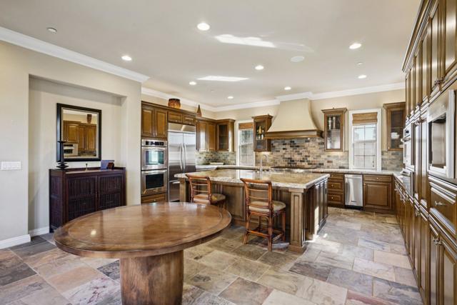 4449 Esplanade Lane, Palm Springs CA: https://media.crmls.org/mediaz/63c3ea14-98c9-4072-9e1b-41a185543b4e.jpg