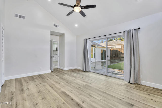 Detail Gallery Image 13 of 30 For 827 Parkman Dr, La Canada Flintridge,  CA 91011 - 4 Beds | 3 Baths