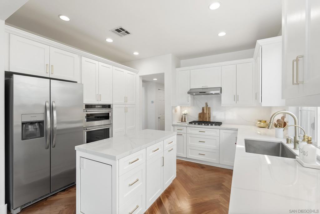 1719 Thorley Way - photo 12