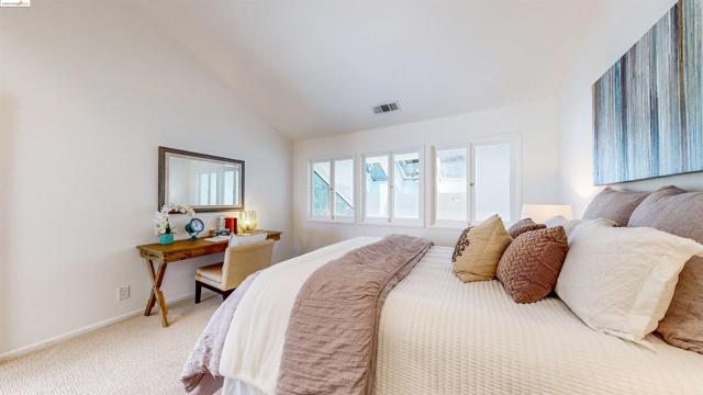 Image 20 of 42 For 1 Clipper Hill