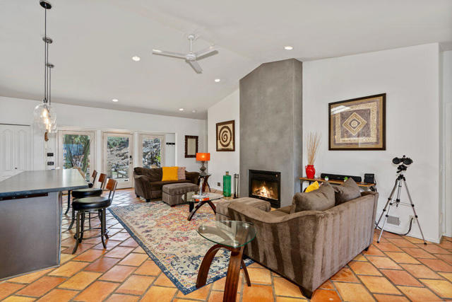 Image 10 of 73 For 12471 Mirar De Valle Road