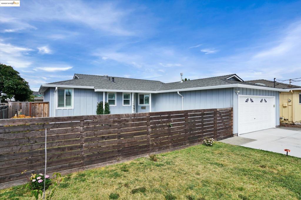 13921 Tahiti Rd