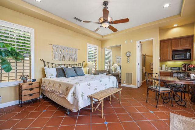 47 Gibraltar Drive, Palm Desert CA: https://media.crmls.org/mediaz/63c82353-e1b9-4430-aabb-e9145fccb5a9.jpg