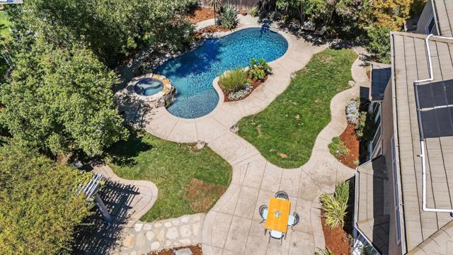 2461 Ancona Cir, Livermore CA: https://media.crmls.org/mediaz/63c82950-ccbc-419e-854a-ecebf54524bd.jpg