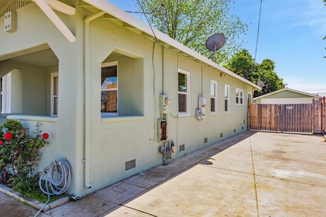494 Madera Avenue, San Jose CA: https://media.crmls.org/mediaz/63c88564-32c3-4edf-9e19-8f5ed453445f.jpg