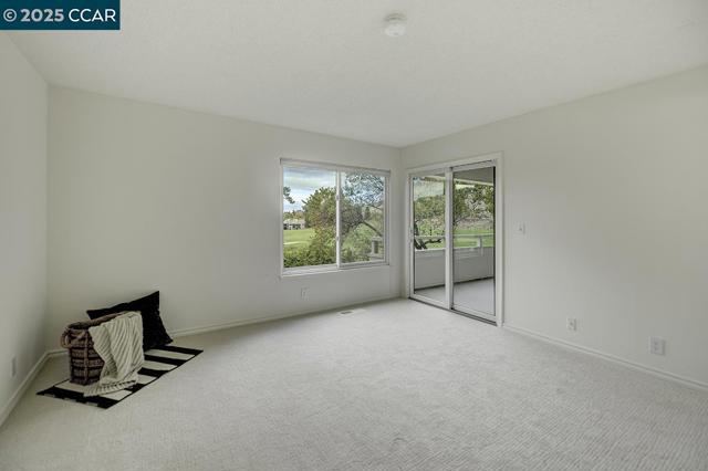 3350 Rossmoor Pkwy, Walnut Creek CA: https://media.crmls.org/mediaz/63c8f644-8f85-4b95-b706-1d114309d007.jpg