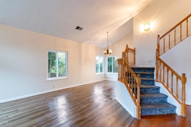 4200 Ciello Court, Cameron Park CA: https://media.crmls.org/mediaz/63c9d186-ee80-4f09-84a6-cca7b59df169.jpg