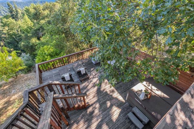 24705 Spanish Oaks Road, Los Gatos CA: https://media.crmls.org/mediaz/63cb94df-8bed-4d0f-adc8-b9453cd43b33.jpg
