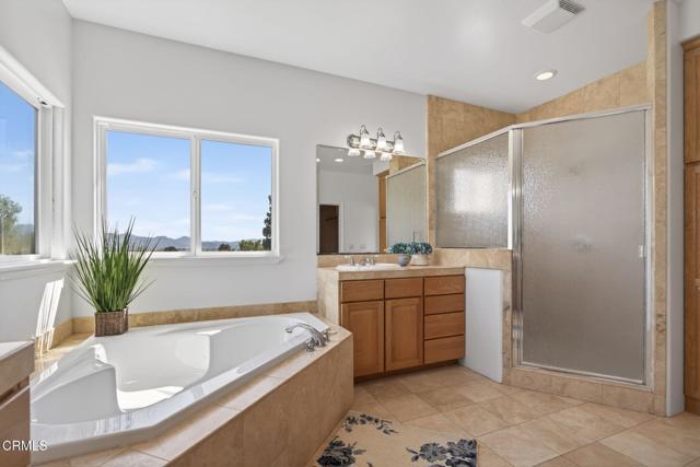 Detail Gallery Image 27 of 70 For 131 San Miguel Dr, Camarillo,  CA 93010 - 4 Beds | 2/1 Baths