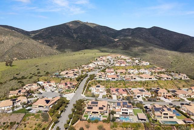 Detail Gallery Image 73 of 75 For 3224 Corte Melano, Chula Vista,  CA 91914 - 4 Beds | 3/1 Baths