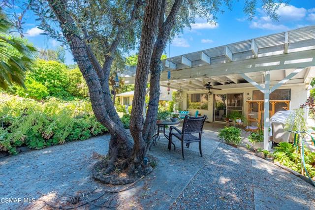 20418 Miranda Street, Woodland Hills CA: https://media.crmls.org/mediaz/63d0f481-63fc-42f9-a7b5-4fcc6964aa35.jpg