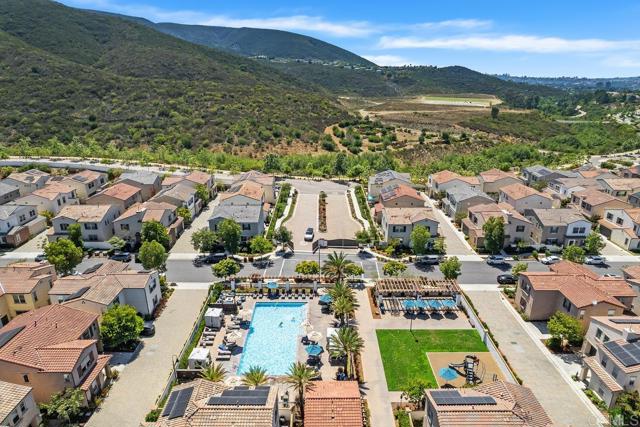 712 Gemstone Drive, San Marcos CA: https://media.crmls.org/mediaz/63d188ad-1f6a-45f4-b0c6-dd3ba10b8b3d.jpg