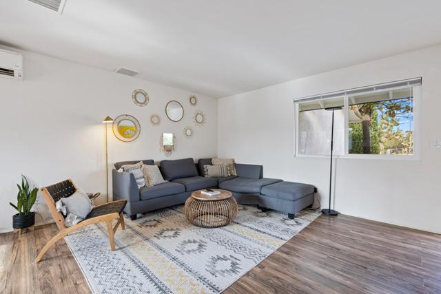 7780 Jemez Trail, Yucca Valley CA: https://media.crmls.org/mediaz/63d1923d-c59d-453d-a6c3-f0fbe7979f39.jpg