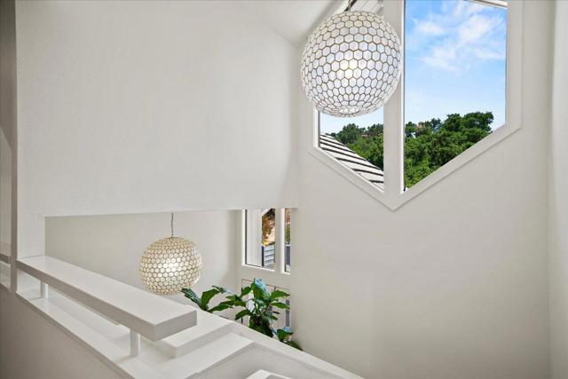 31499 Via Las Rosas, Carmel Valley CA: https://media.crmls.org/mediaz/63d1c477-e7b0-43ae-88cf-e836d66aa95f.jpg