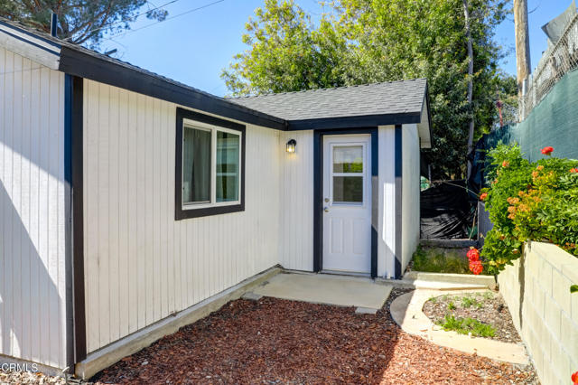 Detail Gallery Image 28 of 30 For 7539 Valaho Dr, Los Angeles,  CA 91042 - 3 Beds | 3 Baths