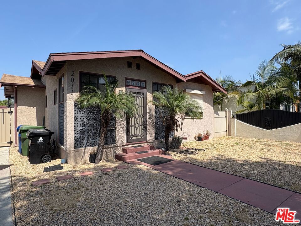 2011 S Curson Avenue