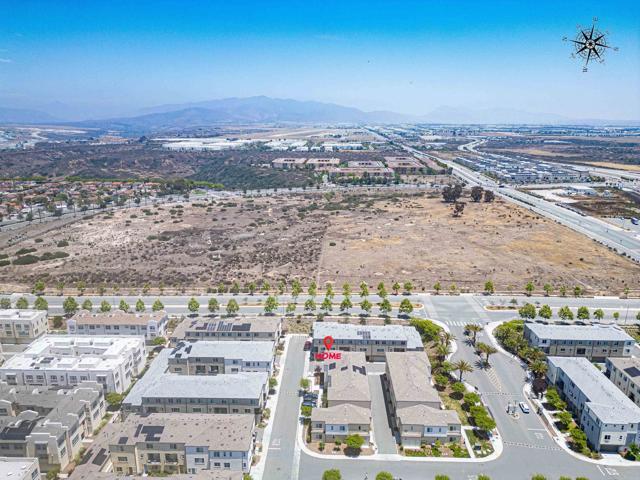 5211 Beachfront Cove, San Diego CA: https://media.crmls.org/mediaz/63d2ee7b-b383-4cc9-90fe-6f485fdc7721.jpg