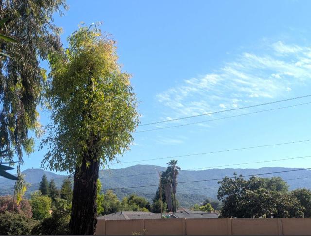 1104 Holly Oak Circle, San Jose CA: https://media.crmls.org/mediaz/63d34d1a-e997-4034-b6ad-e12063f39796.jpg