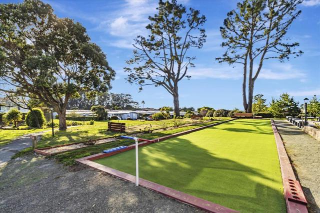 22 Canada Cove Avenue, Half Moon Bay CA: https://media.crmls.org/mediaz/63d4f1ac-e14a-474d-8ad9-42e0415058b8.jpg