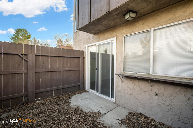 Detail Gallery Image 19 of 19 For 2617 Pinon Spring Cir #C,  Bakersfield,  CA 93309 - 3 Beds | 1/1 Baths