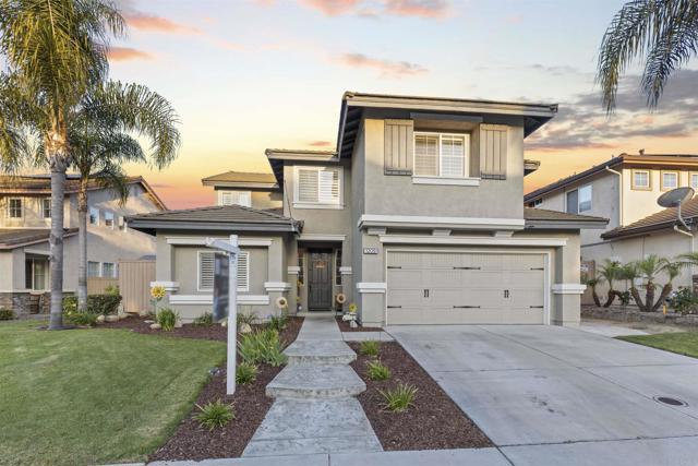 1209 Morgan Hill Drive, Chula Vista CA: https://media.crmls.org/mediaz/63d8ff4e-d3ec-48b6-aece-db743c77d53c.jpg
