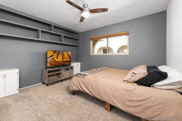 2530 Clairemont Dr, San Diego CA: https://media.crmls.org/mediaz/63d97504-baa3-476f-9cfe-a04be09cc7e5.jpg