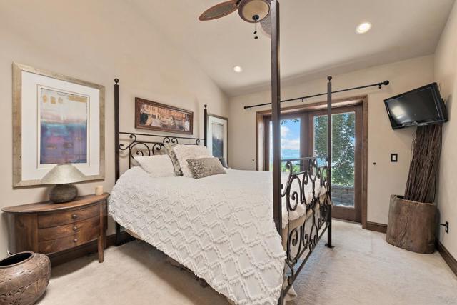 19375 Montevina Road, Los Gatos CA: https://media.crmls.org/mediaz/63d9b968-1e35-4879-912c-849056b62ac3.jpg