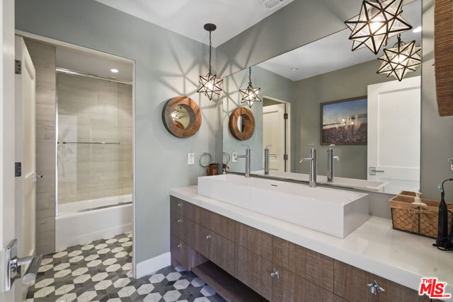 Drew Fenton | 3631 SERRA Road Malibu CA | MLS: 7403357 Drew Fenton | 3631 SERRA Road Malibu CA | MLS: 7403357