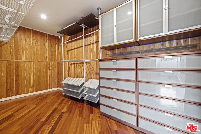 2222 Bancroft Avenue, Los Angeles CA: https://media.crmls.org/mediaz/63d9d4e6-eac8-4cb6-a995-2a7fc7efab2a.jpg