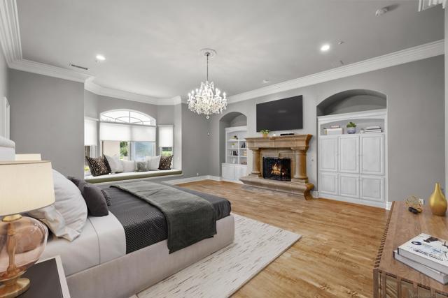 18050 Rancho La Cima Corte, Rancho Santa Fe CA: https://media.crmls.org/mediaz/63daaa7c-b56c-4117-85f0-ad65a45611e2.jpg