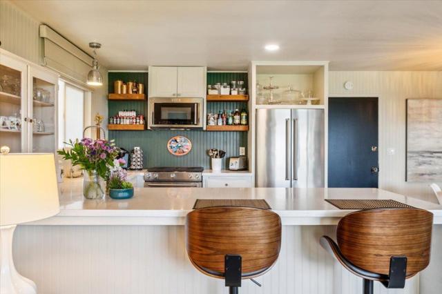 630 Terry Street, Monterey CA: https://media.crmls.org/mediaz/63daeba7-97fa-4fbb-90c4-f9693626a63c.jpg