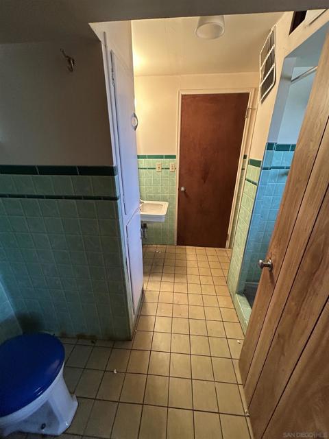 1333 El Rey Ave, El Cajon CA: https://media.crmls.org/mediaz/63dc520b-a84a-438f-8d37-6d037be9b945.jpg