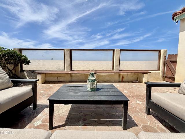 Detail Gallery Image 6 of 29 For 1205 Ocean Dr, Oxnard,  CA 93035 - 2 Beds | 2 Baths