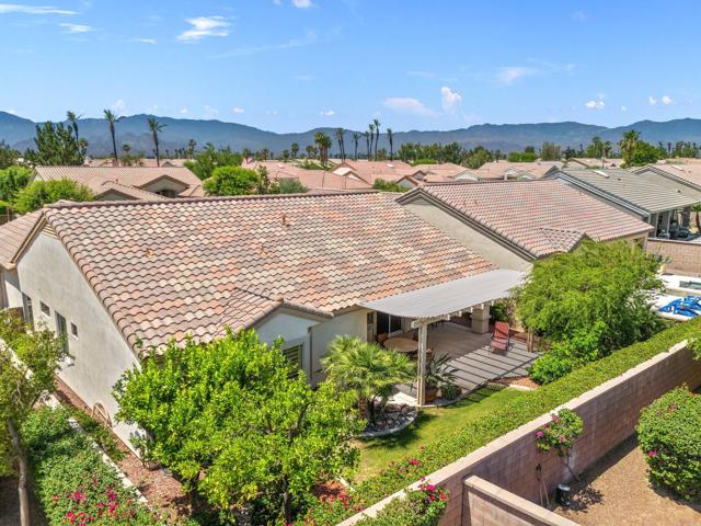 78688 Sunrise Canyon Avenue, Palm Desert CA: https://media.crmls.org/mediaz/63dcb950-3177-4574-8888-3fca58465aab.jpg
