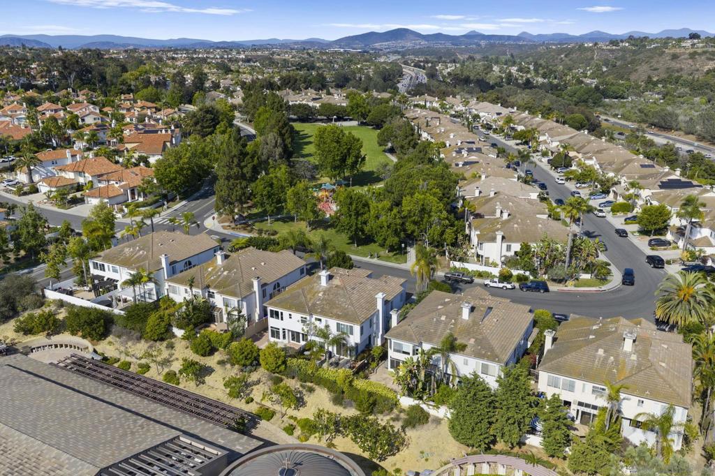 MLS #250033731SD img 41