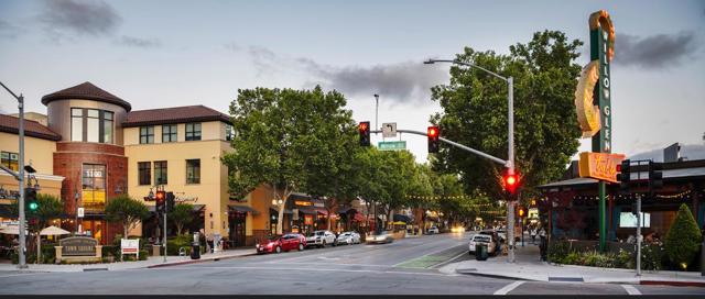 2550 Fairglen Drive, San Jose CA: https://media.crmls.org/mediaz/63e044e0-a16c-4e8b-9226-3930299d49cd.jpg