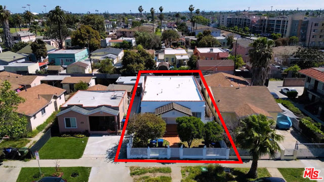 1726 60th Street, Los Angeles, California 90047, ,Multi-Family,For Sale,60th,23270531