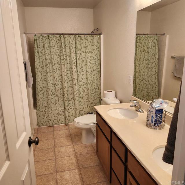 874 Via La Venta, San Marcos CA: https://media.crmls.org/mediaz/63e403cb-ac49-42e2-b599-db013d8c305d.jpg