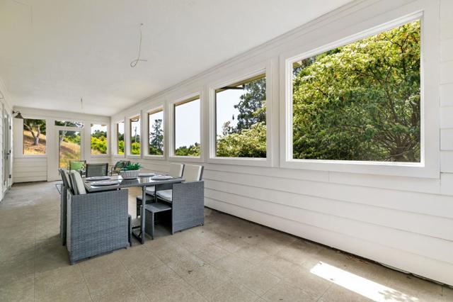 411 Hecker Pass Road, Watsonville CA: https://media.crmls.org/mediaz/63e41cf2-270b-4822-ad1d-005ca0b4488c.jpg