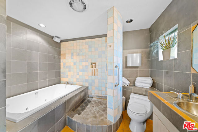3162 Durand Drive, Los Angeles CA: https://media.crmls.org/mediaz/63e53af1-c161-40de-a5a6-edb5f317e10e.jpg