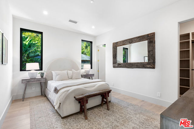 1822 N Vista Street, Los Angeles CA: https://media.crmls.org/mediaz/63e5a765-dde1-4f5a-85eb-64cd96fe0fcd.jpg