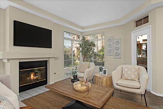 Detail Gallery Image 1 of 1 For 3591 Cameo Dr #11,  Oceanside,  CA 92056 - 2 Beds | 2 Baths