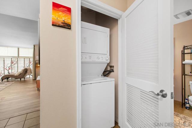 530 K, San Diego CA: https://media.crmls.org/mediaz/63e7fa93-2fbf-4ec4-af6e-c4d1367ac31c.jpg